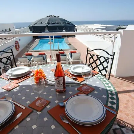 Villa In Puerto Del Carmen Sleeps 5 Includes Swimming Pool&air Con 8